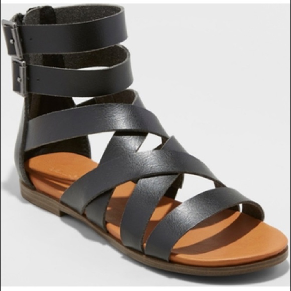 universal thread black sandals